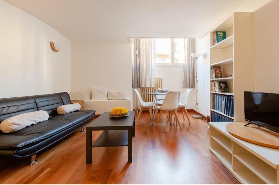 Appartement Yourvacanza Navigli Loft à Milan Extérieur photo